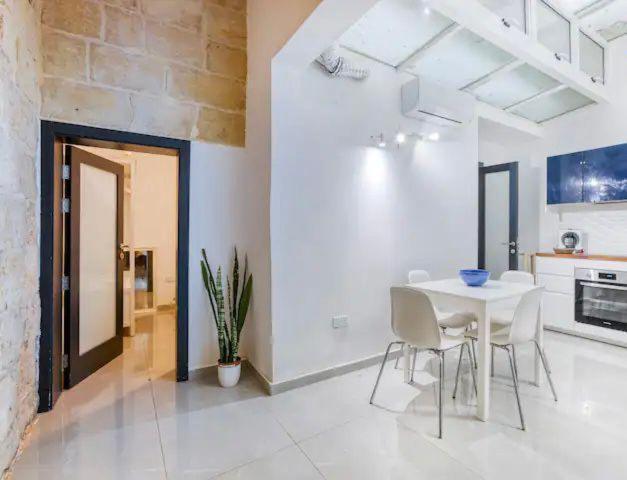 Floriana 5 Minutes Walk To The Capital City Exterior photo